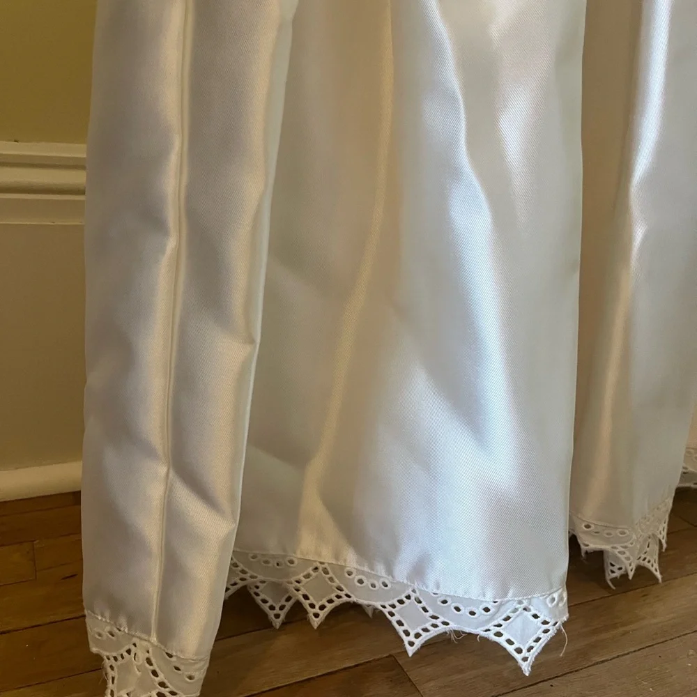 Irish Communion Dress or Flower Girl Dress - Picture 4 of 8